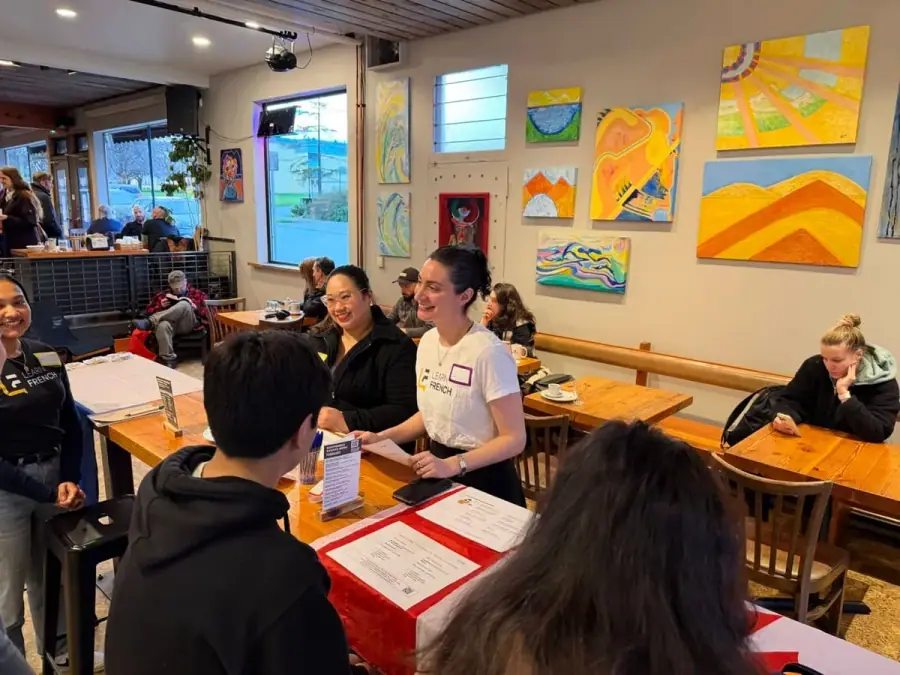 Learning french worth it in Victoria BC: community event for PR-track French students on the Island