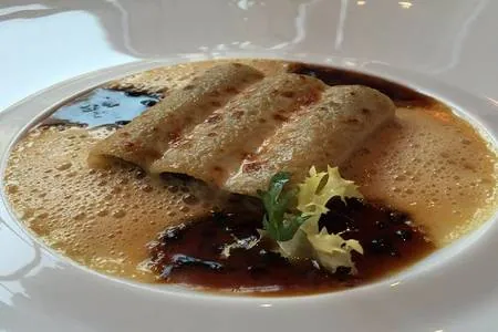 Epicure Paris: Chef Éric Frechon's signature stuffed macaroni